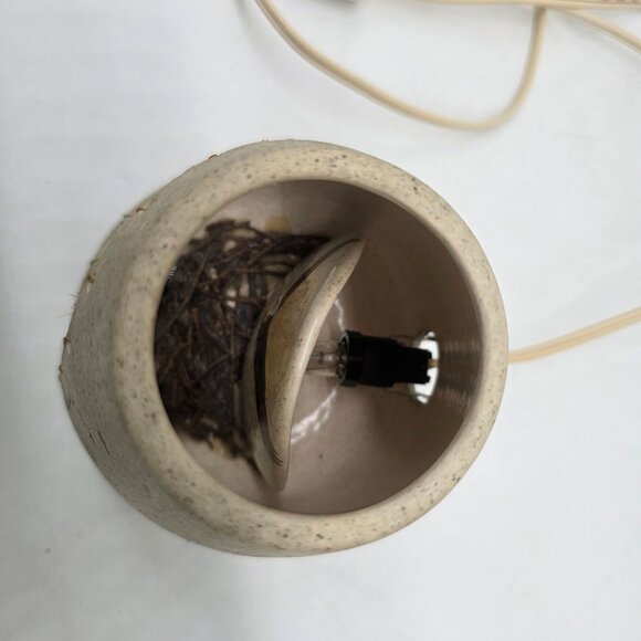 Vintage Eagle-Themed Ceramic Electric Night Lamp 5.5" Tall - Picture 10 of 11